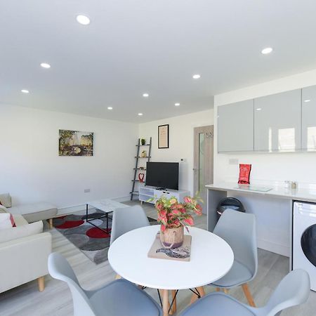 Adbolton House Apartments - Sleek, Stylish, Brand New & Low Carbon 노팅엄 외부 사진