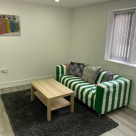 Adbolton House Apartments - Sleek, Stylish, Brand New & Low Carbon 노팅엄 객실 사진