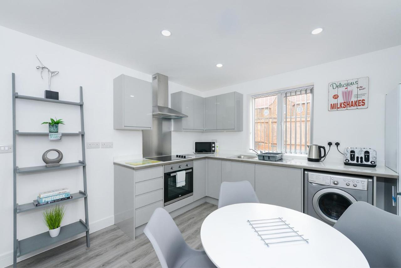 Adbolton House Apartments - Sleek, Stylish, Brand New & Low Carbon 노팅엄 외부 사진