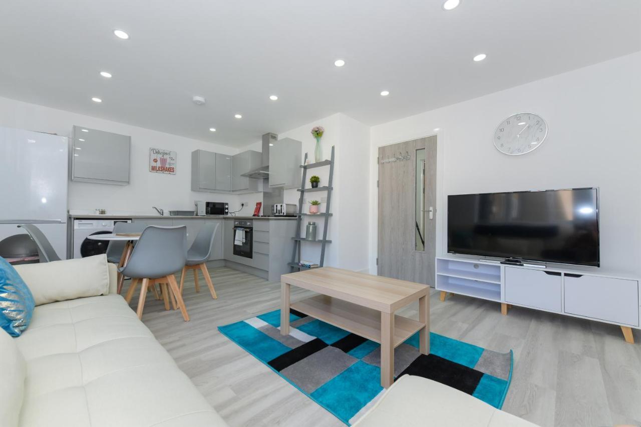 Adbolton House Apartments - Sleek, Stylish, Brand New & Low Carbon 노팅엄 외부 사진