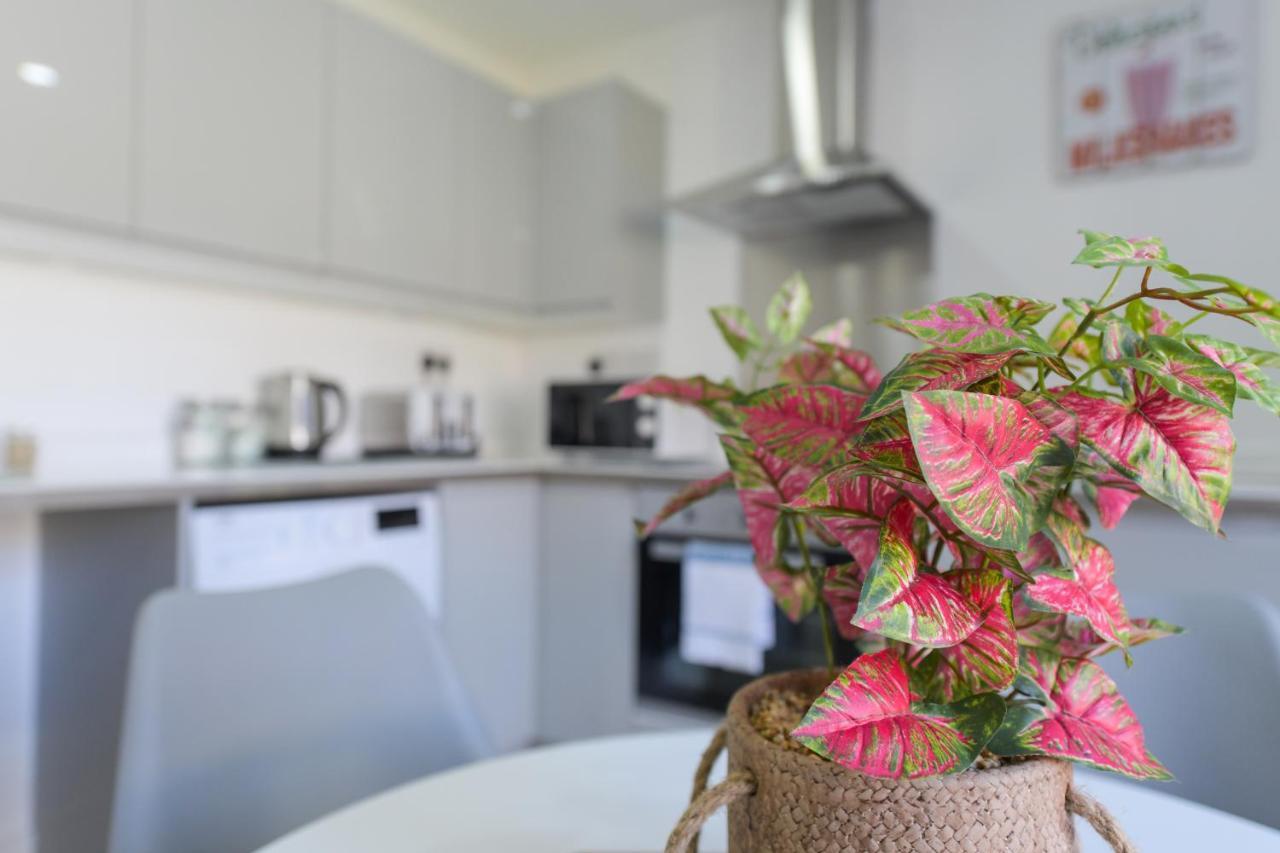 Adbolton House Apartments - Sleek, Stylish, Brand New & Low Carbon 노팅엄 외부 사진