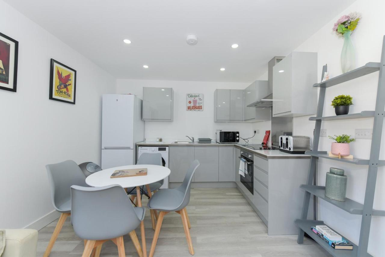 Adbolton House Apartments - Sleek, Stylish, Brand New & Low Carbon 노팅엄 외부 사진